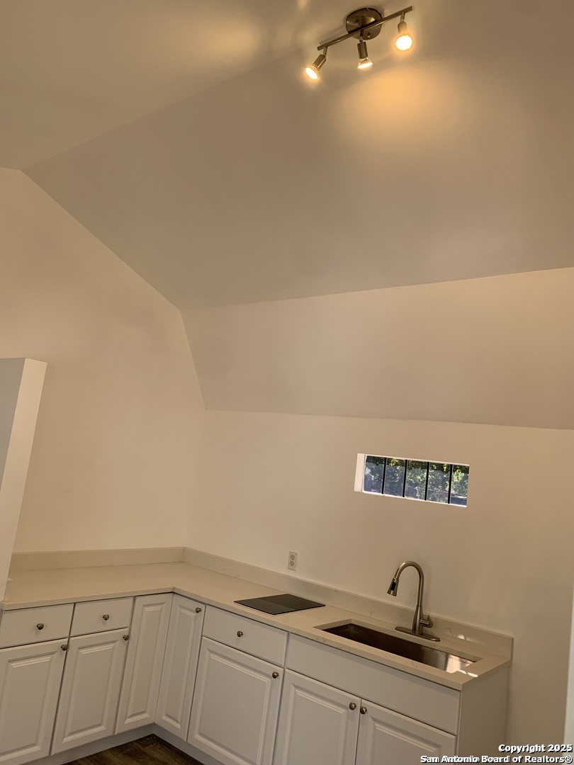 25315 Lynda Sue San Antonio TX 78257
