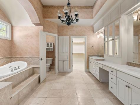 557 Apex Avenue New Braunfels TX 78132