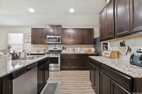 13011 Maestro Spark San Antonio TX 78252