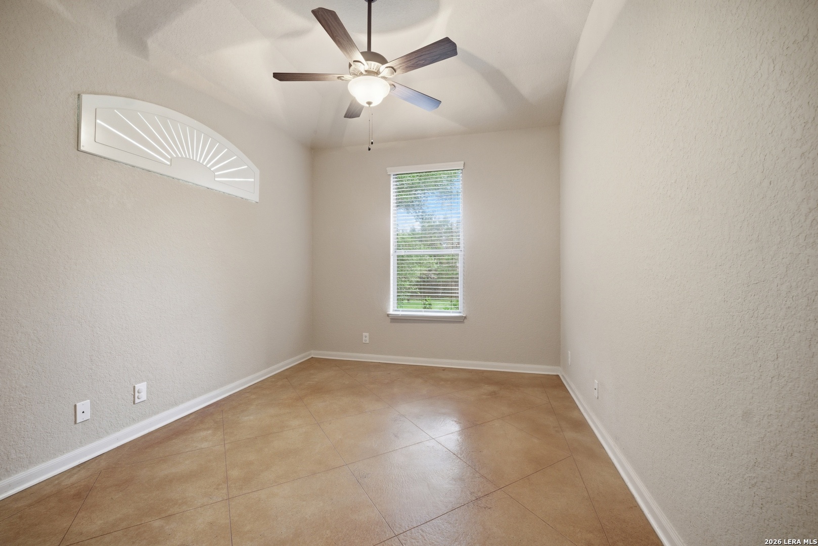 26024 Party Slippers Drive San Antonio TX 78255