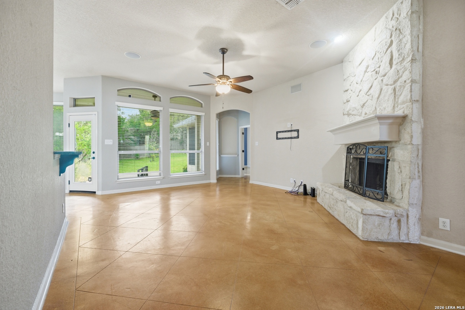 26024 Party Slippers Drive San Antonio TX 78255