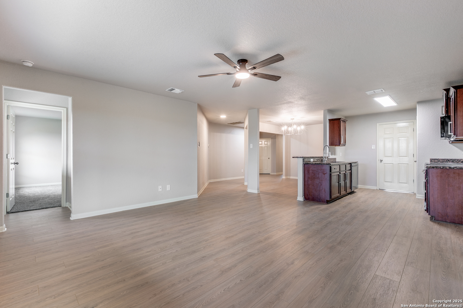 12011 Luckey View San Antonio TX 78252