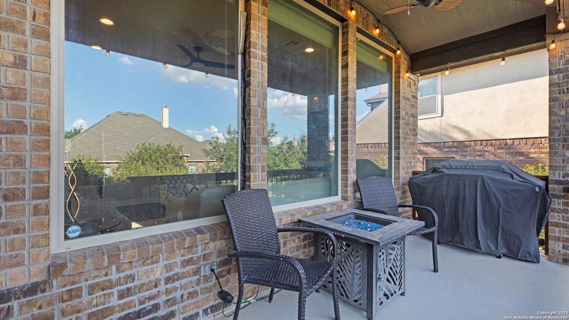 28802 Front Gate Fair Oaks Ranch TX 78015