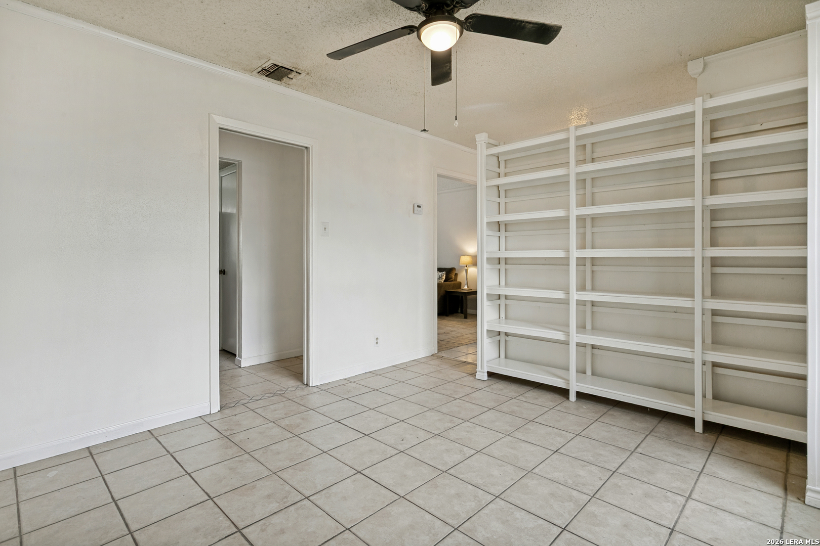 7947 Forest Flame San Antonio TX 78239