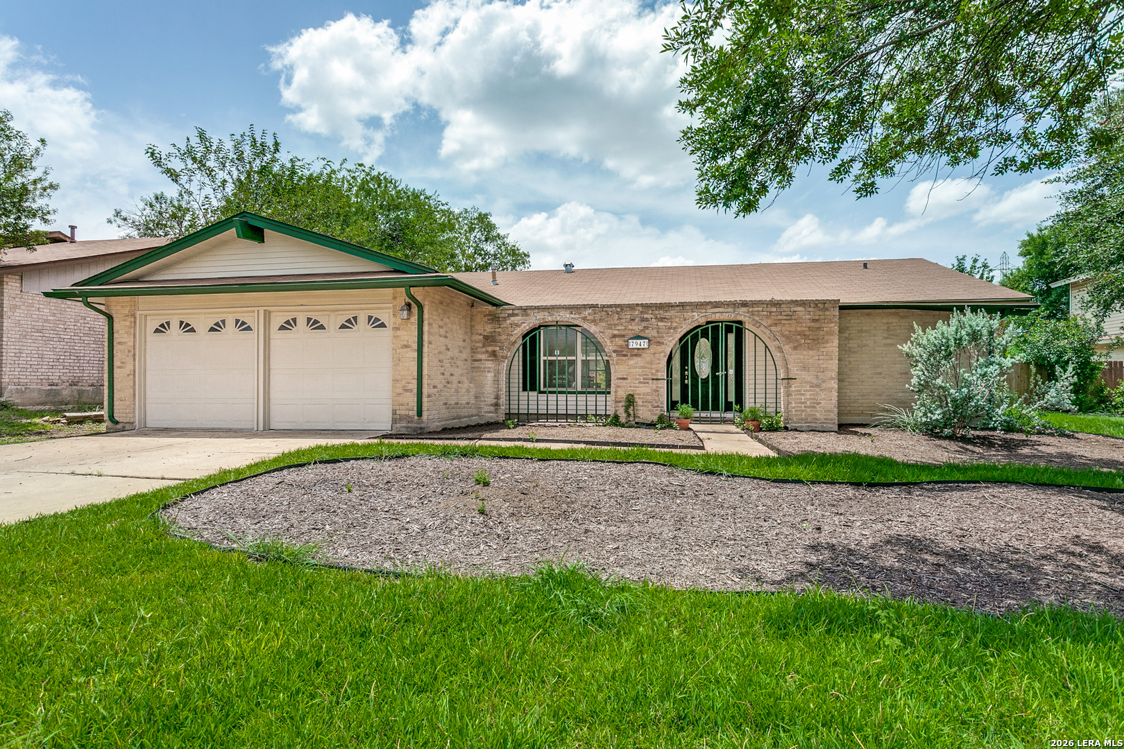 7947 Forest Flame San Antonio TX 78239