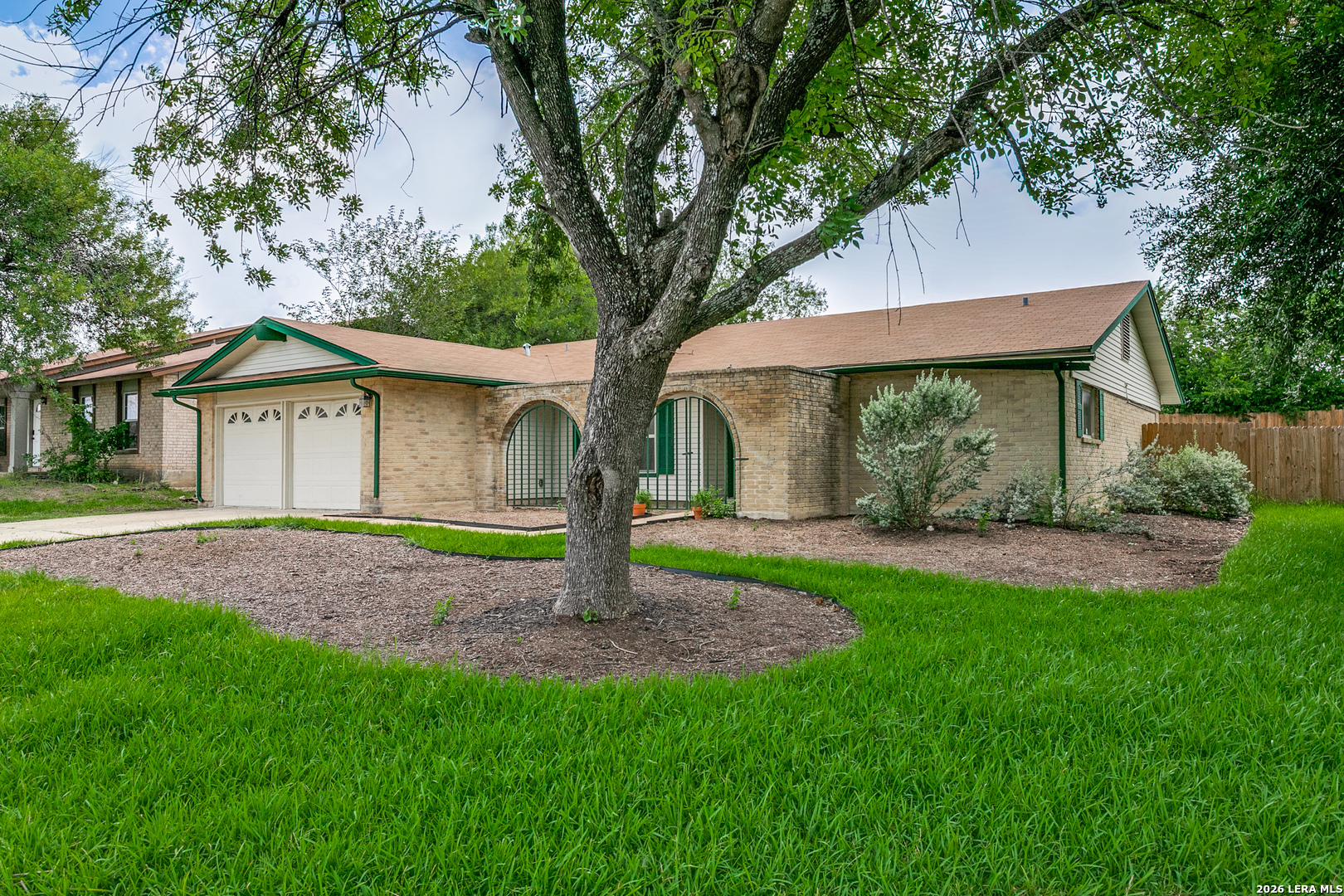 7947 Forest Flame San Antonio TX 78239