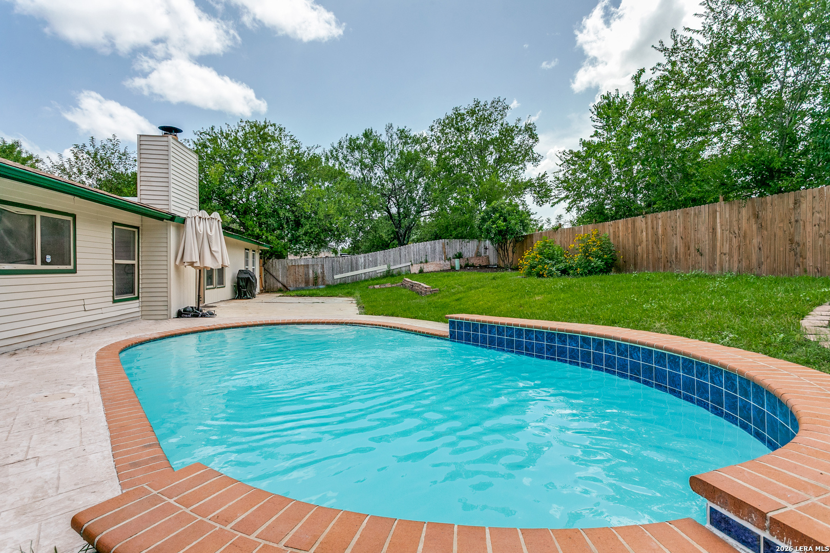 7947 Forest Flame San Antonio TX 78239