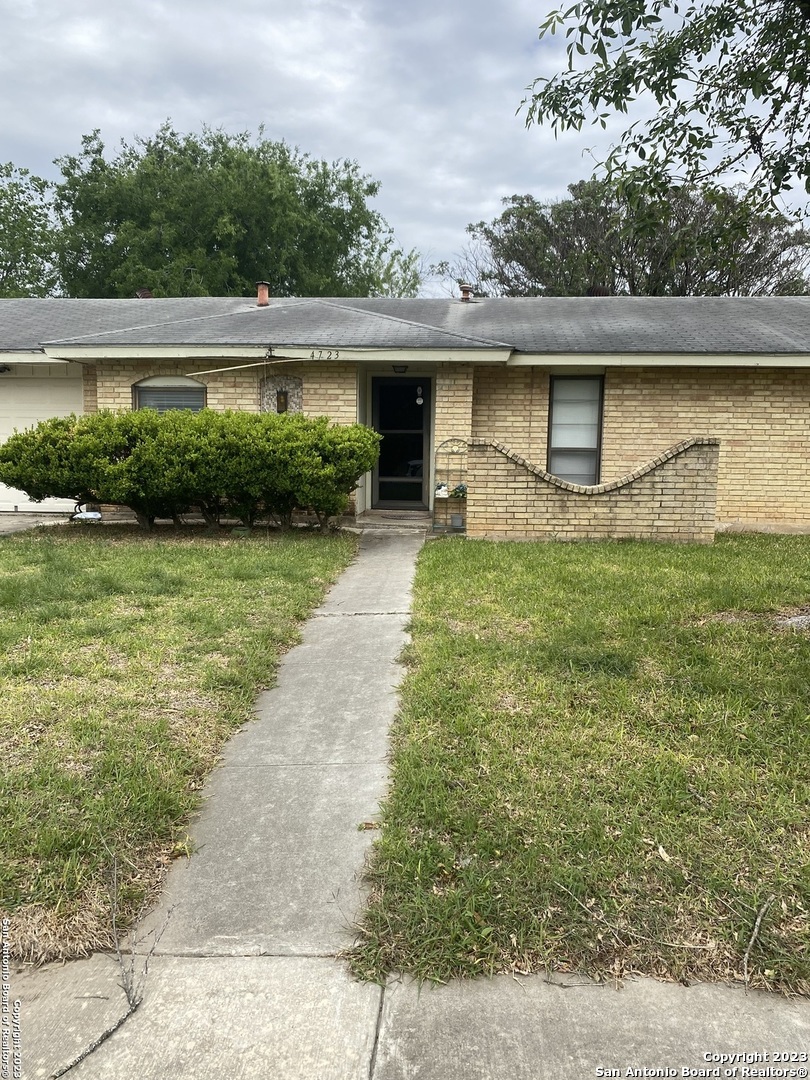 4723 Casa Verde Street San Antonio TX 78233