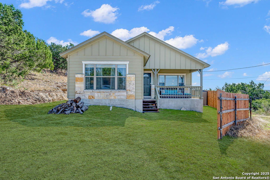 428 Kings Drive Canyon Lake TX 78133
