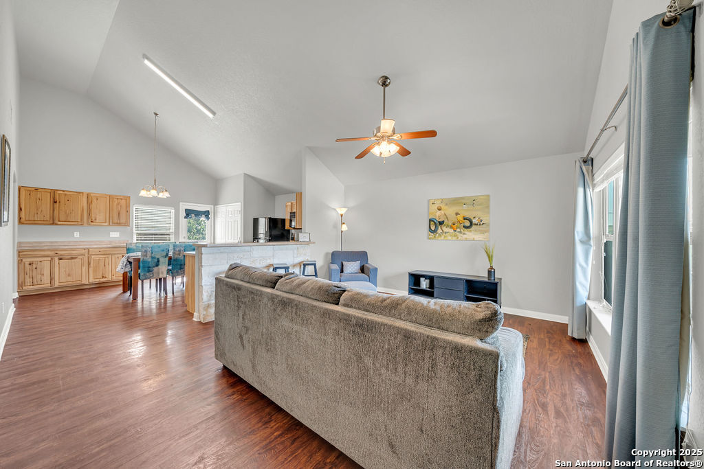428 Kings Drive Canyon Lake TX 78133