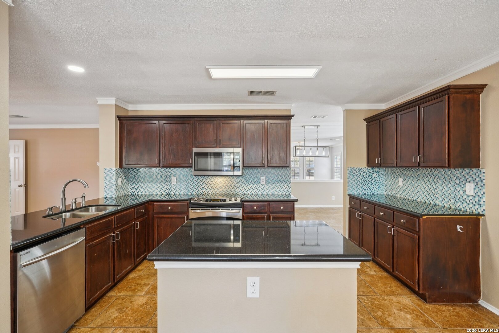 2318 Tristan San Antonio TX 78259