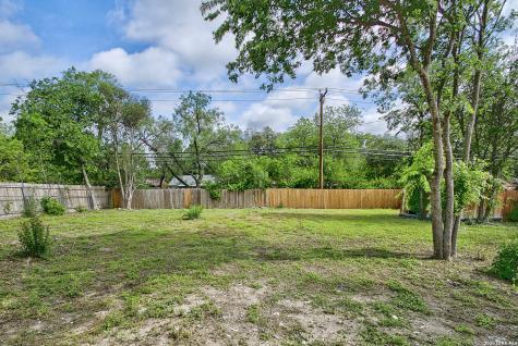 619 Oban San Antonio TX 78216