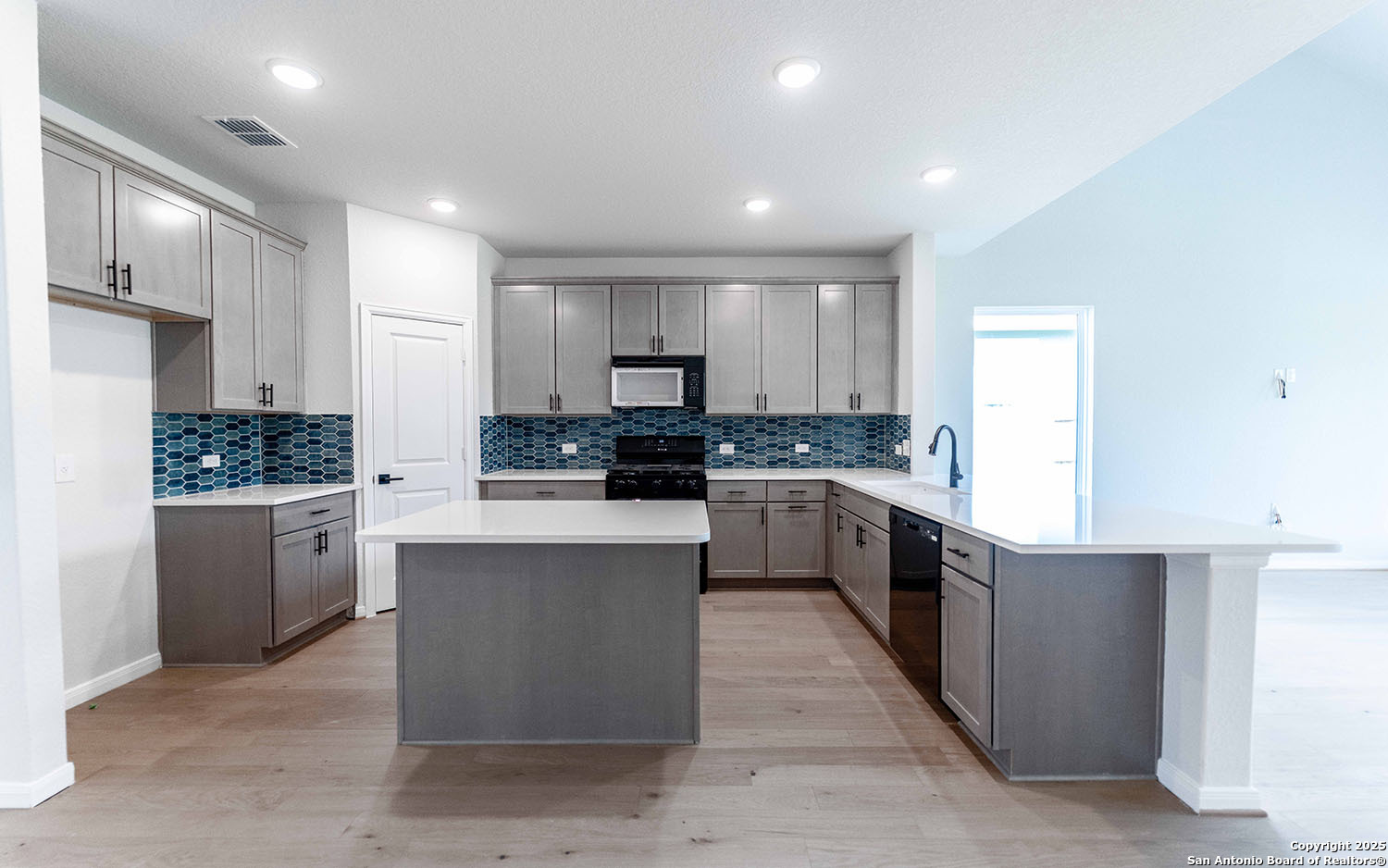 5798 Reagan Ridge Schertz TX 78108