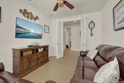 1512 Neumann's Point New Braunfels TX 78132