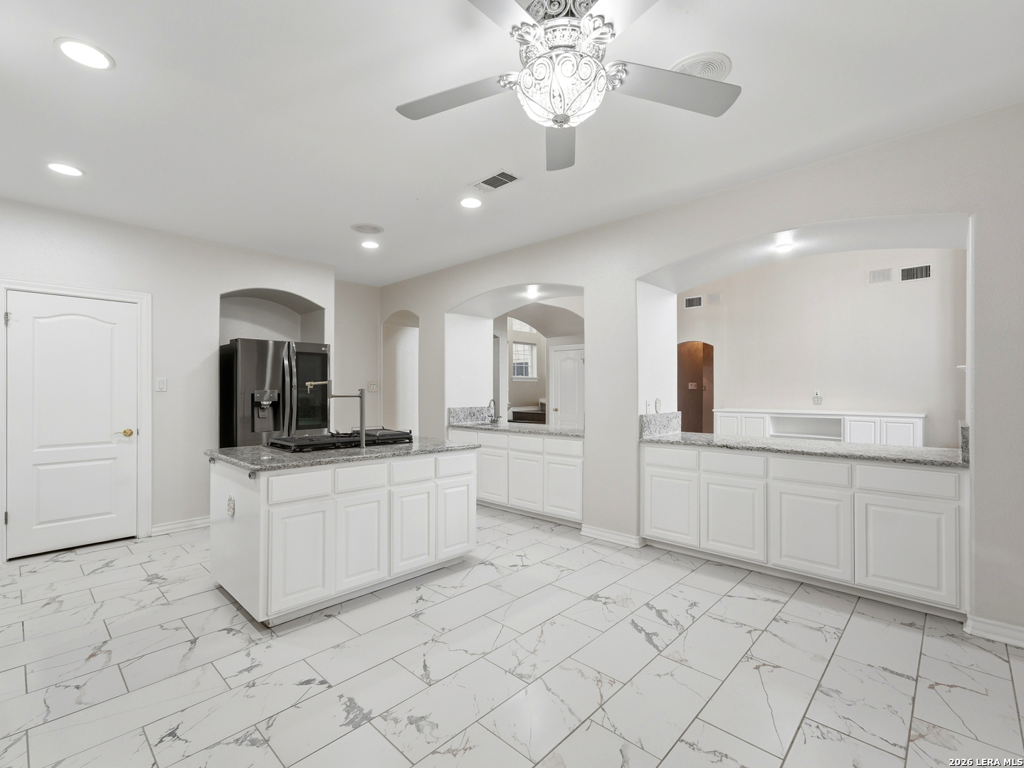 1804 Winding View San Antonio TX 78260