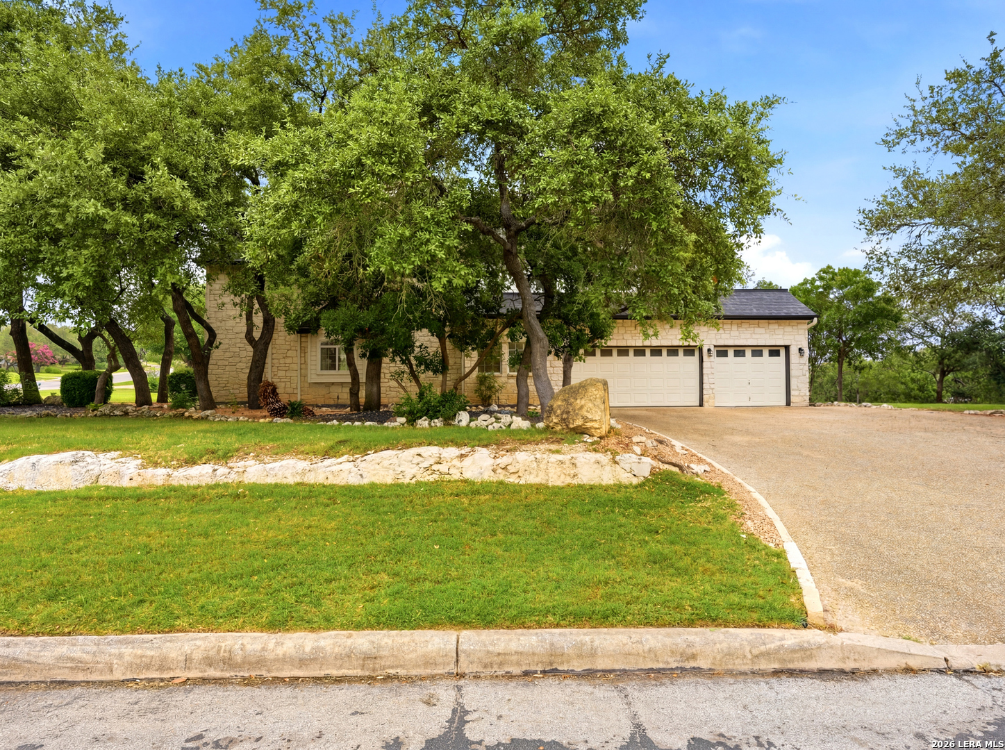 1804 Winding View San Antonio TX 78260