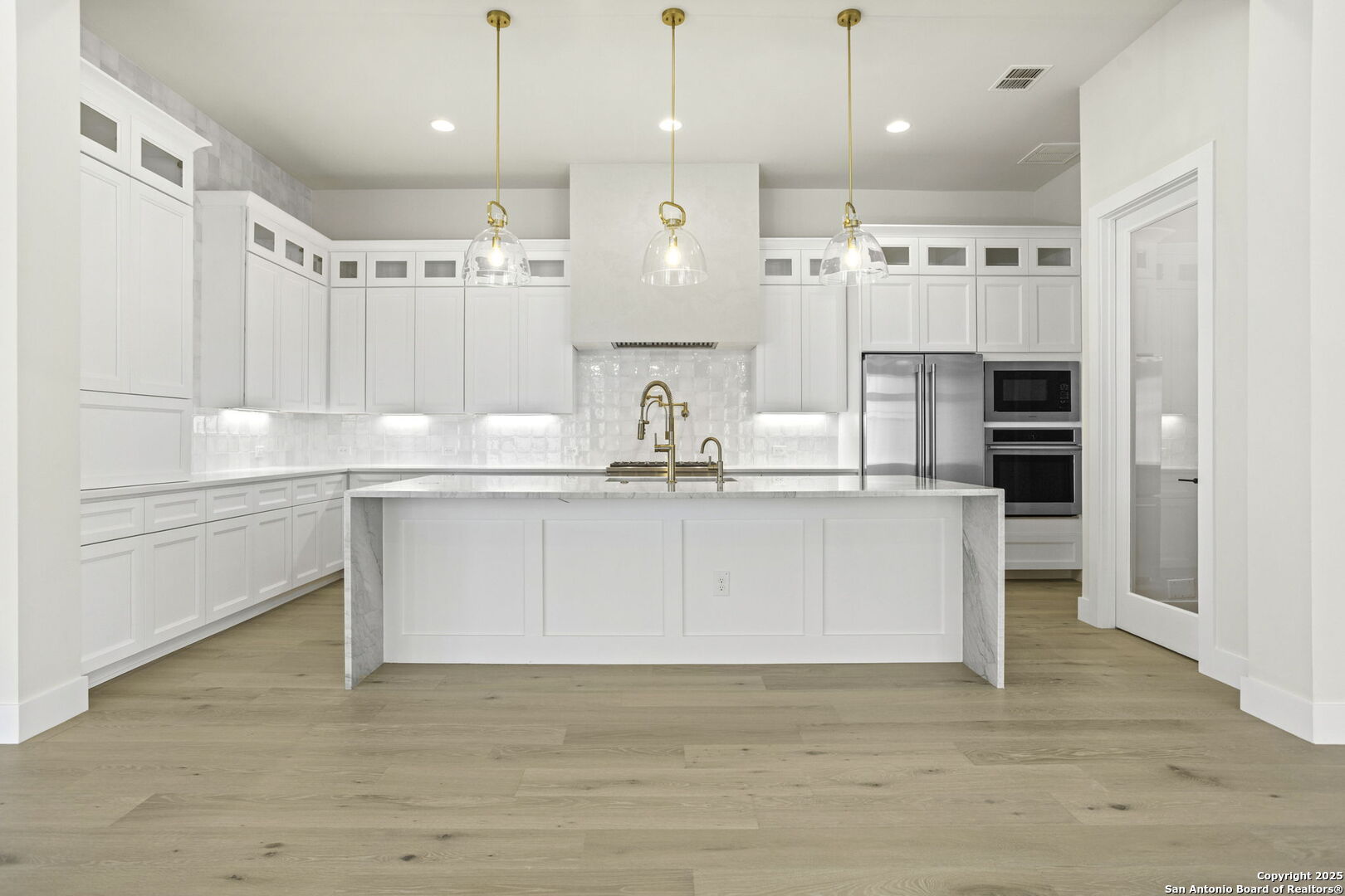 169 Westcourt San Antonio TX 78257