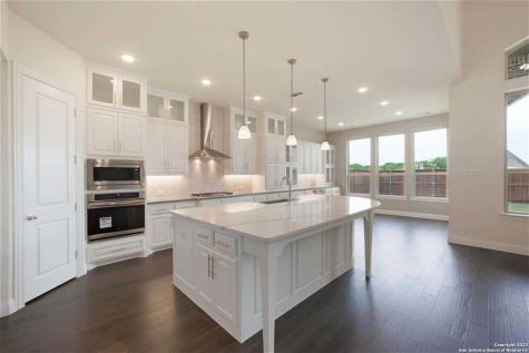 10026 Sarah Place Boerne TX 78006