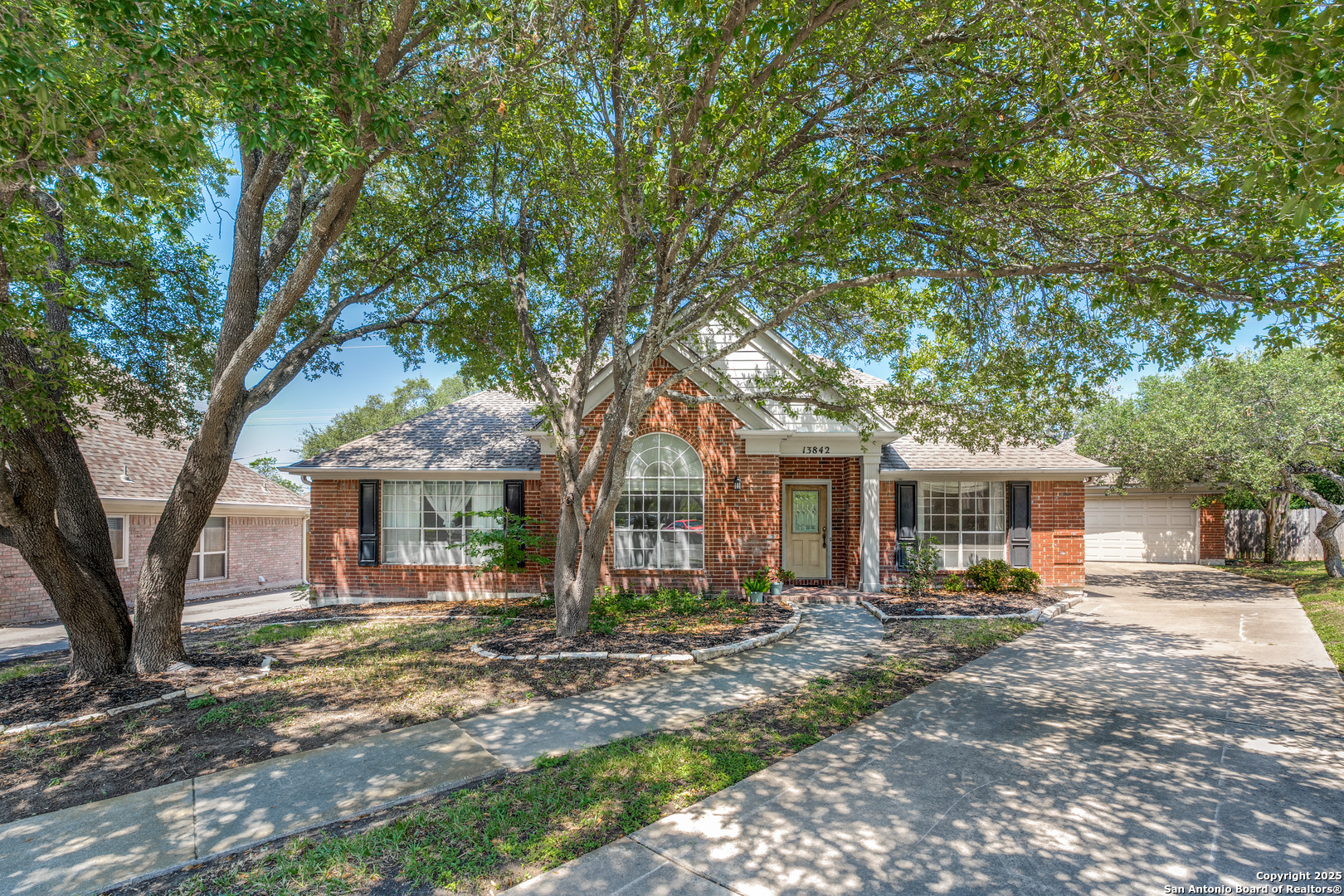 13842 Shavano Downs San Antonio TX 78230