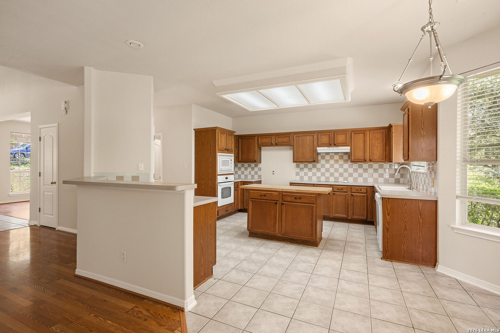 21007 La Pena Drive San Antonio TX 78258