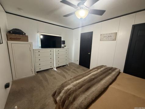 240 Creekside Floresville TX 78114