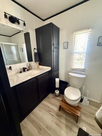 240 Creekside Floresville TX 78114
