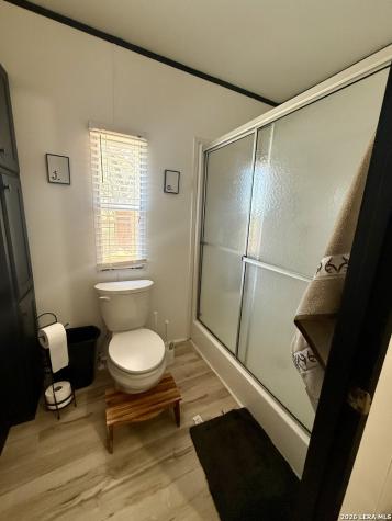 240 Creekside Floresville TX 78114