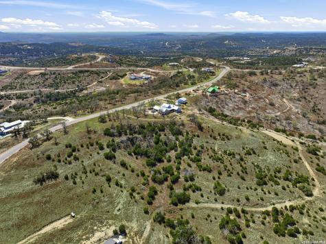 207 Majestic Hills Blanco TX 78606