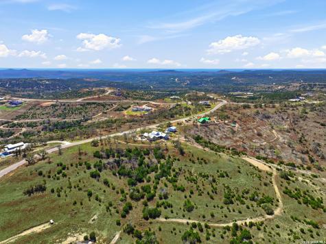 207 Majestic Hills Blanco TX 78606