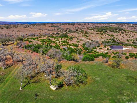 207 Majestic Hills Blanco TX 78606