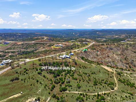 207 Majestic Hills Blanco TX 78606