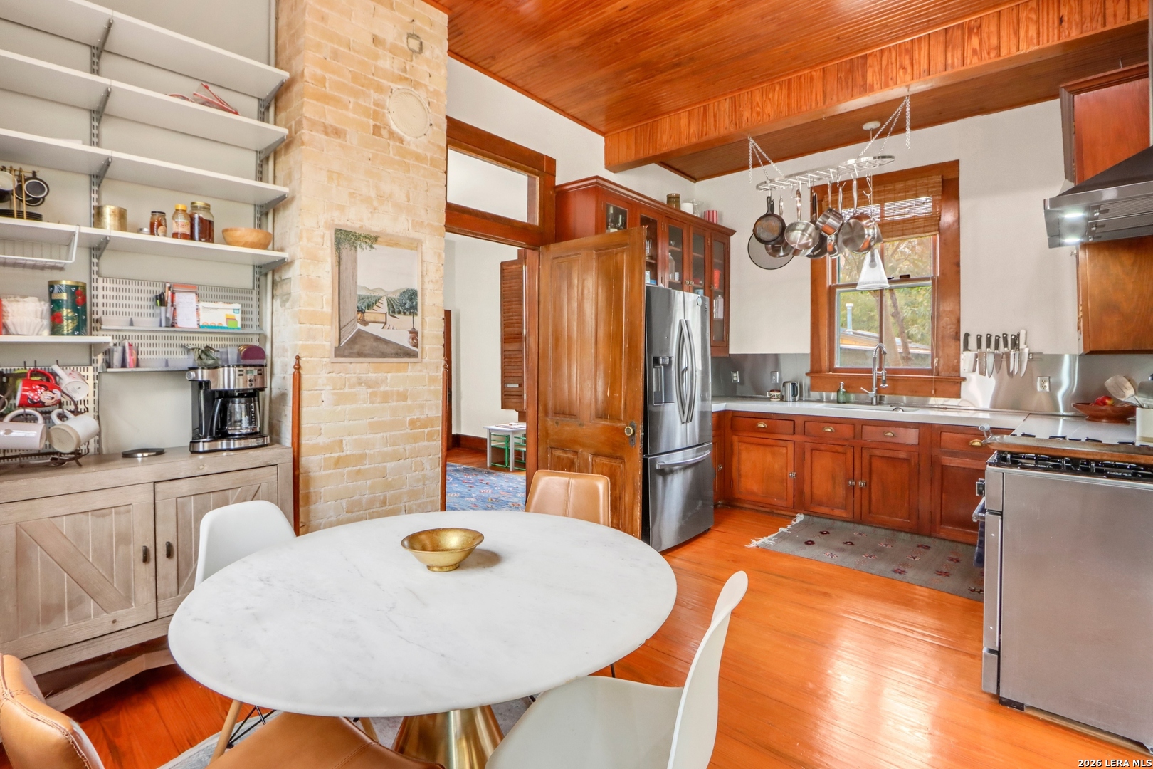123 Cedar San Antonio TX 78210