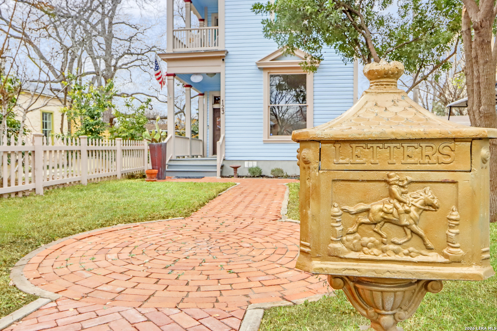 123 Cedar San Antonio TX 78210