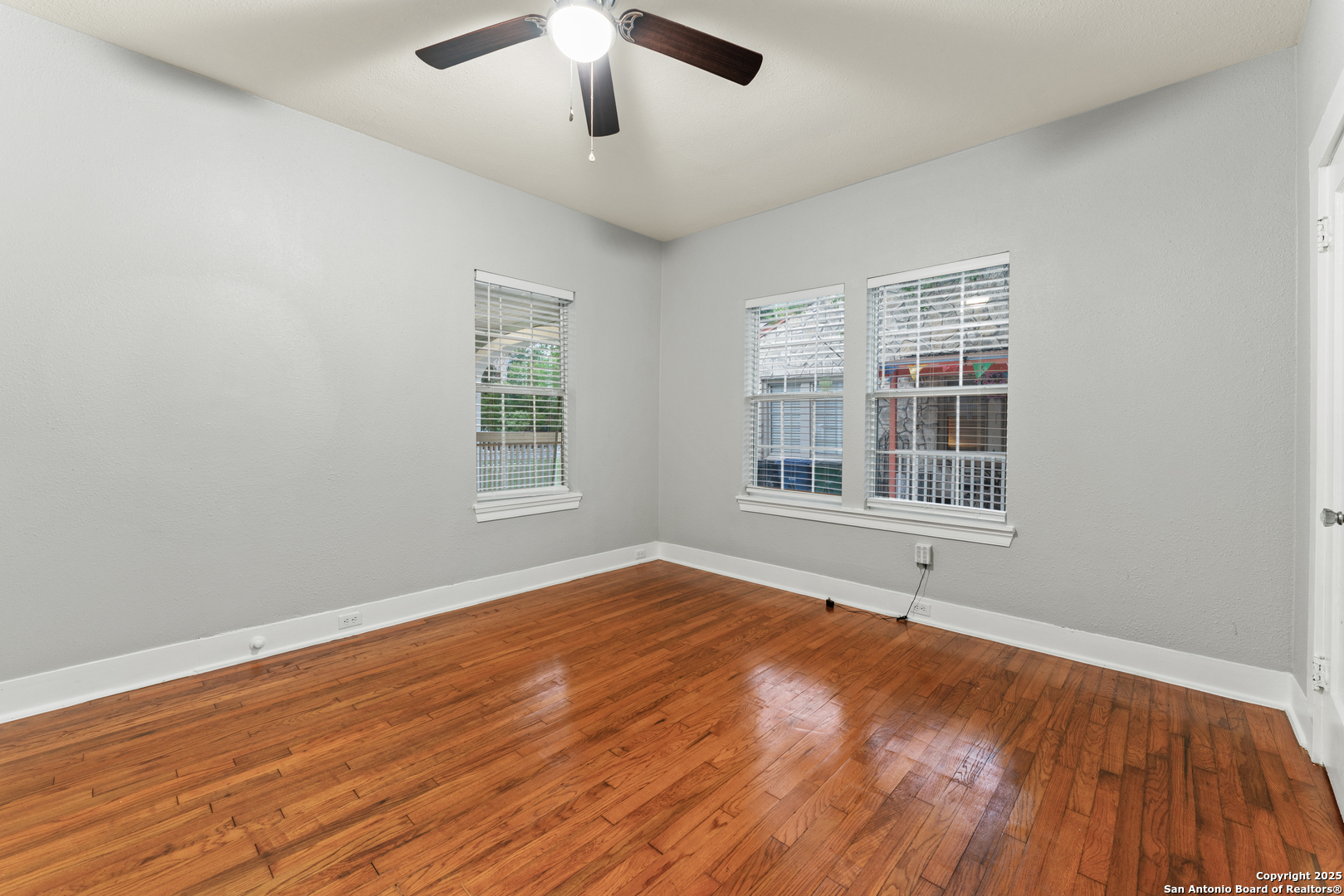 1806 W Mistletoe Avenue San Antonio TX 78201