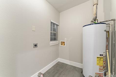 1806 W Mistletoe Avenue San Antonio TX 78201