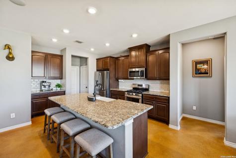 5476 County Road 427 Stockdale TX 78160