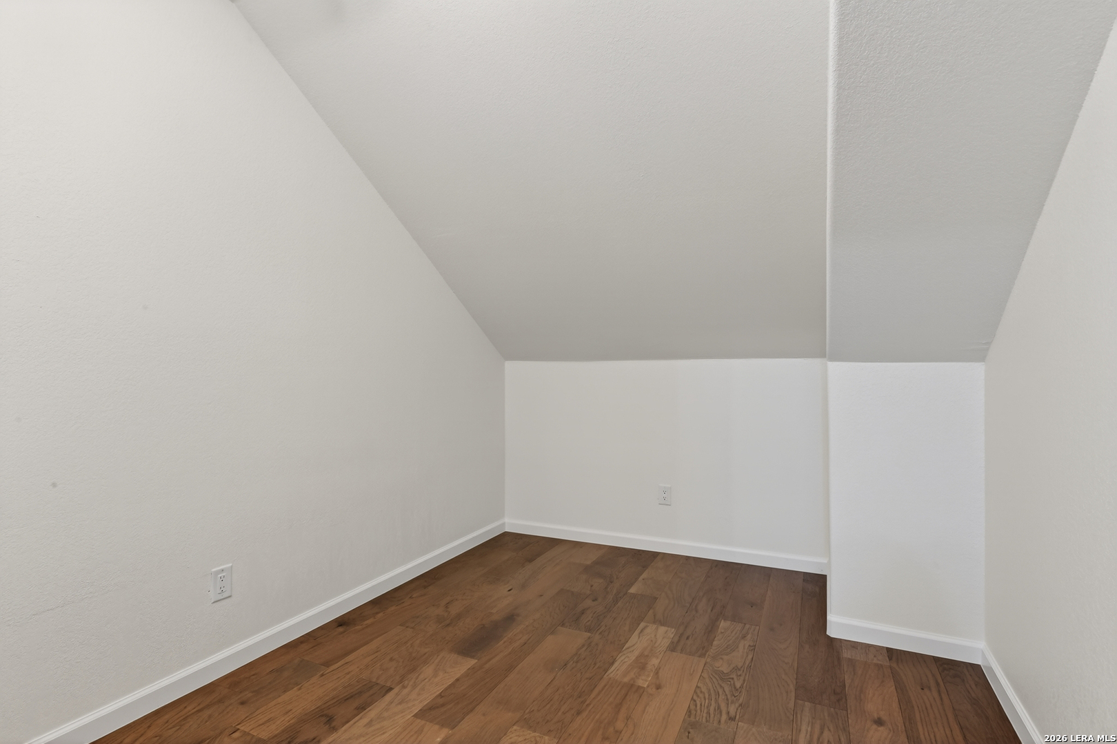 114 Oakwell Farms San Antonio TX 78218