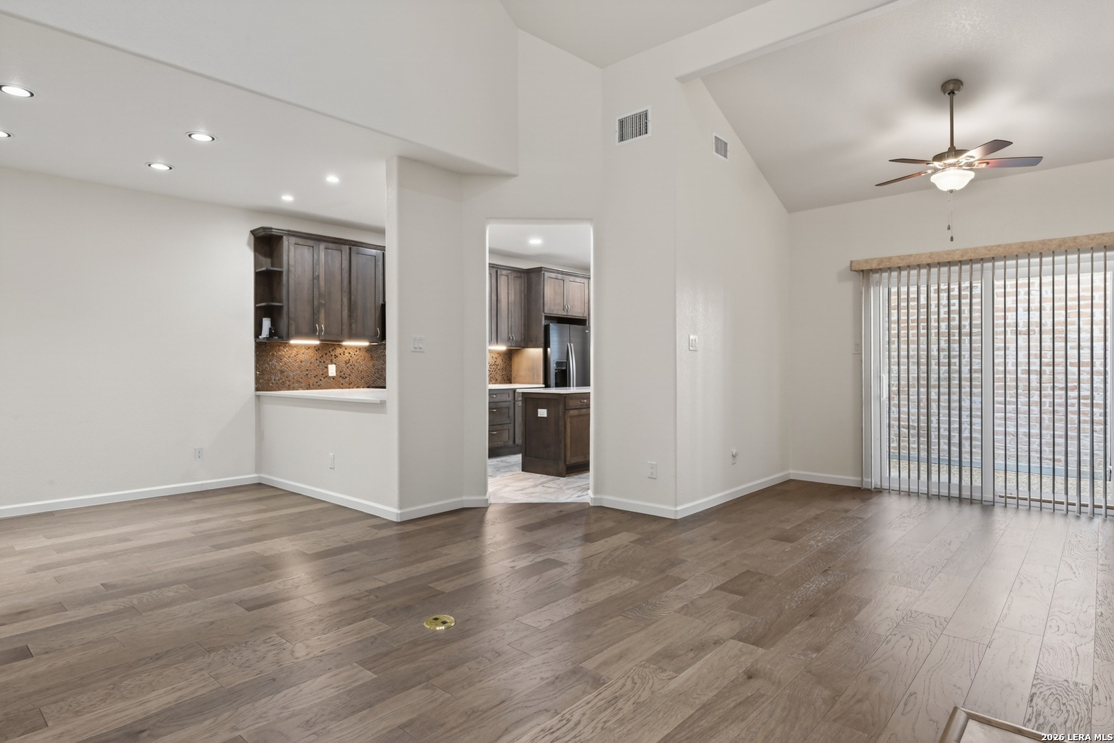 114 Oakwell Farms San Antonio TX 78218