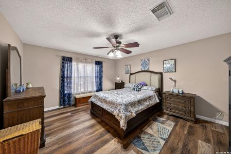 10118 Sandbrook Hill San Antonio TX 78254
