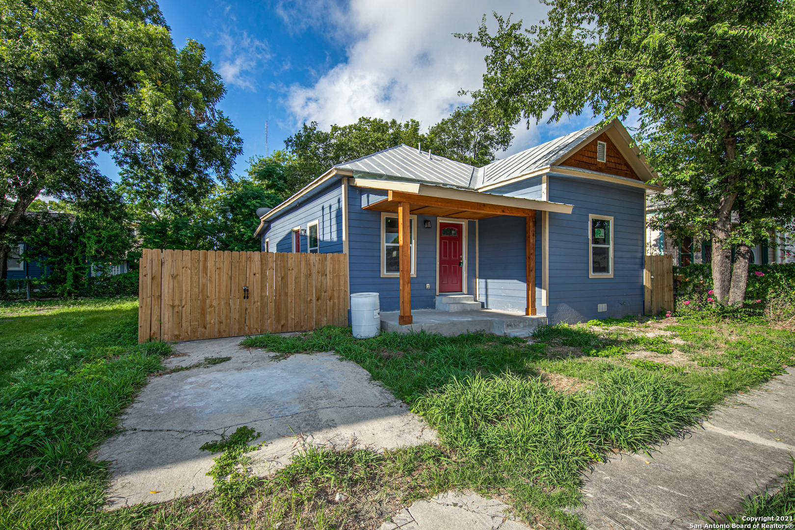 1006 W Myrtle Street San Antonio TX 78212