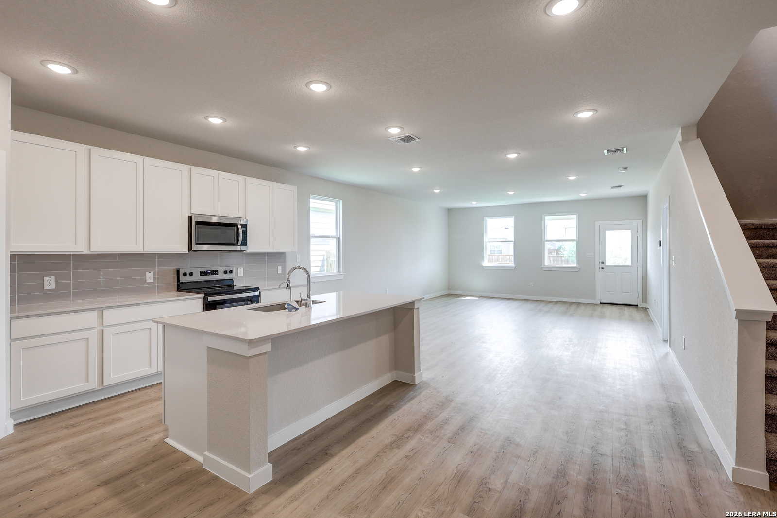 2533 Heritance Pass Seguin TX 78155