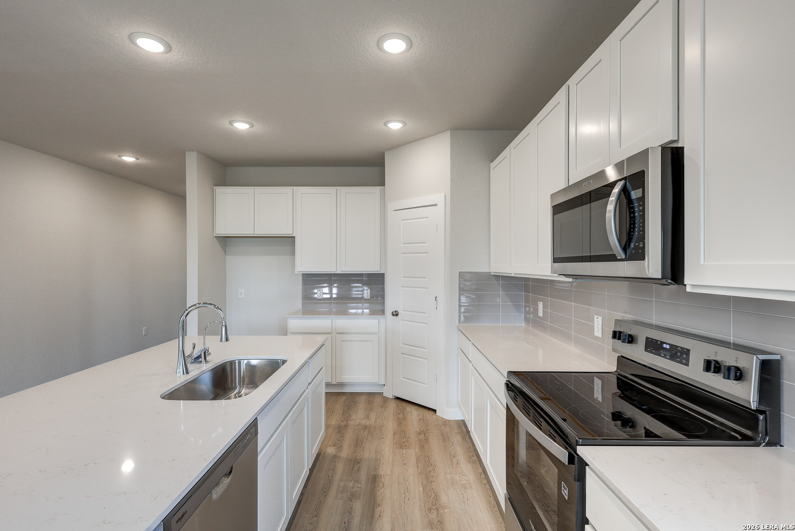 2533 Heritance Pass Seguin TX 78155