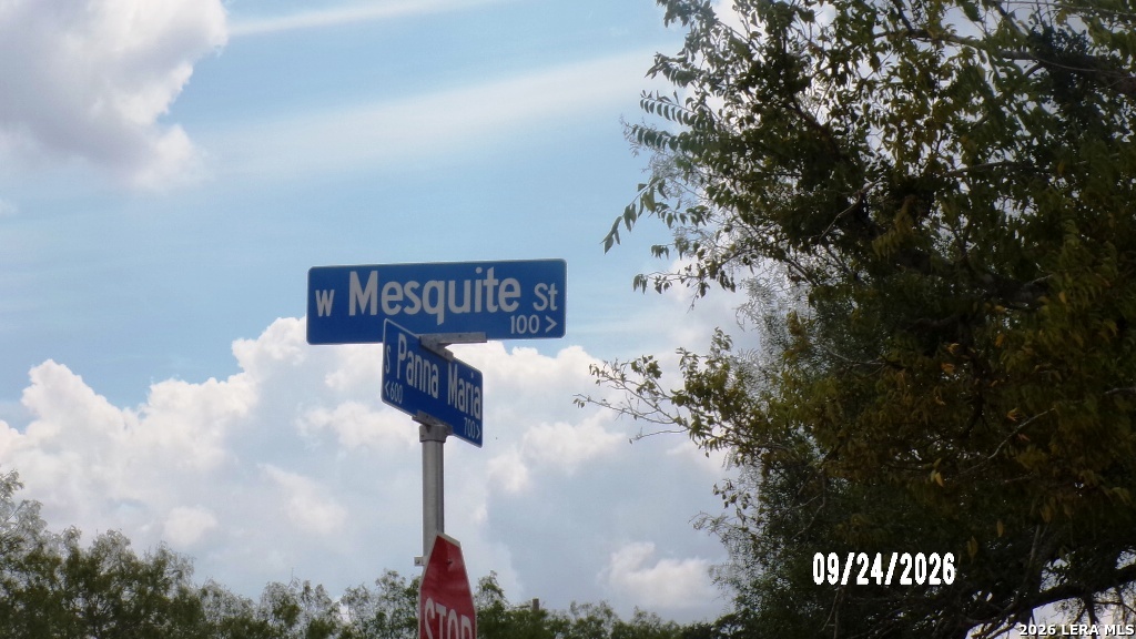 114 W Mesquite Street Karnes City TX 78118