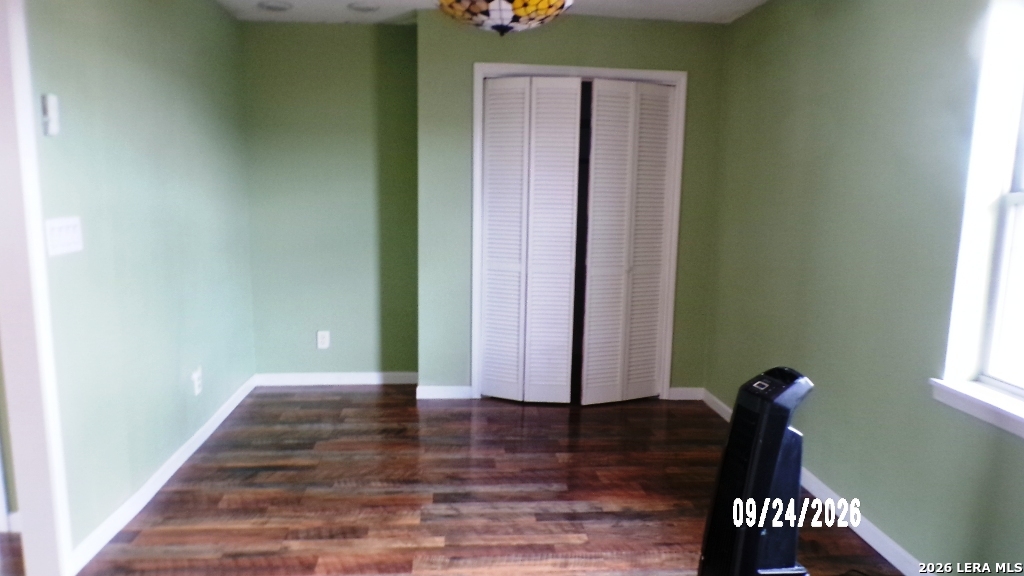 114 W Mesquite Street Karnes City TX 78118