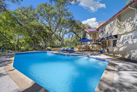 12619 Stonehenge Drive San Antonio TX 78230