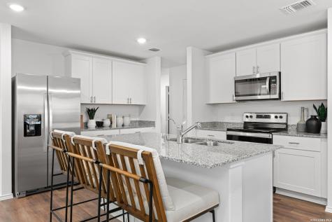 5144 Bay Breeze San Antonio TX 78245