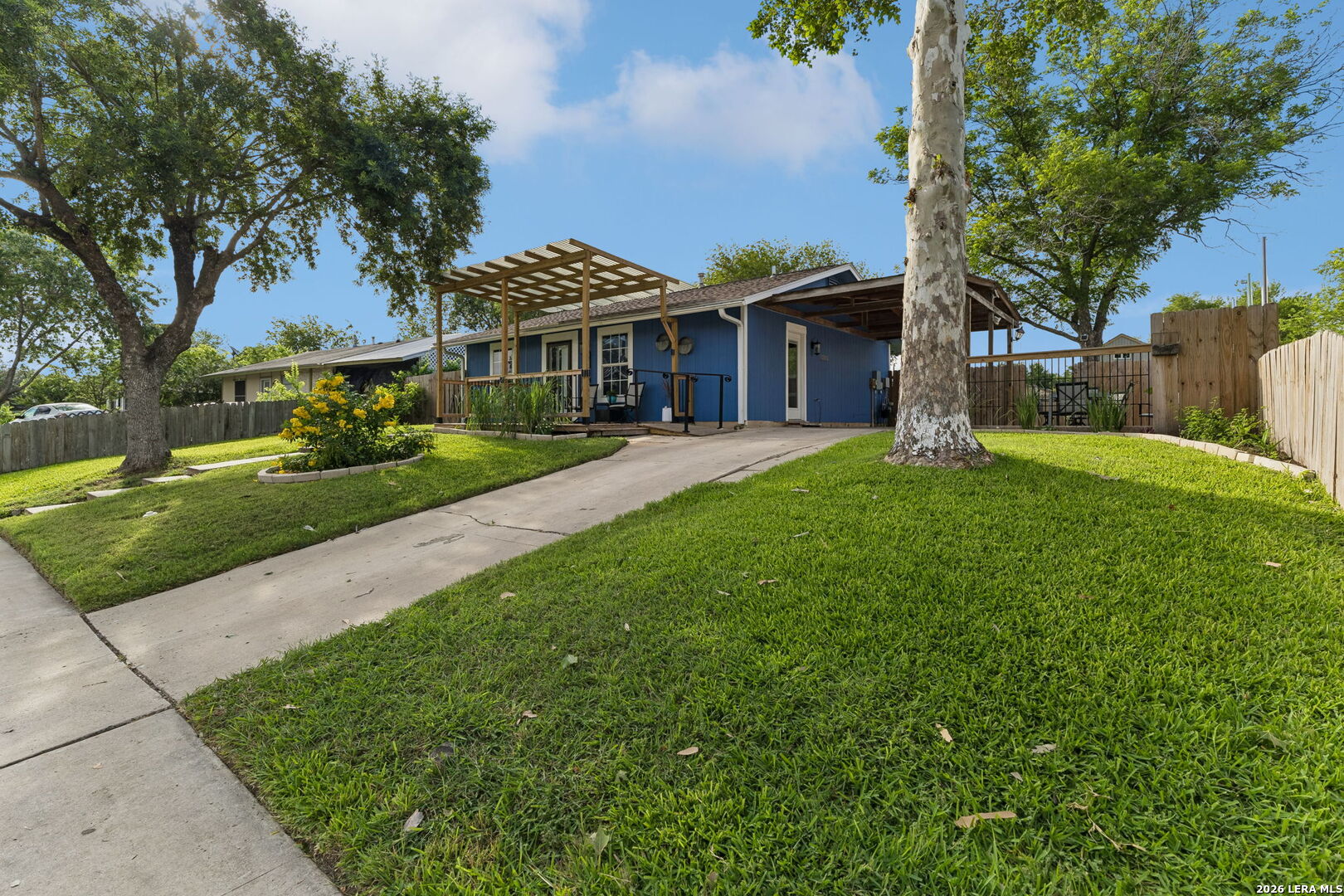 8722 Dale Valley San Antonio TX 78227