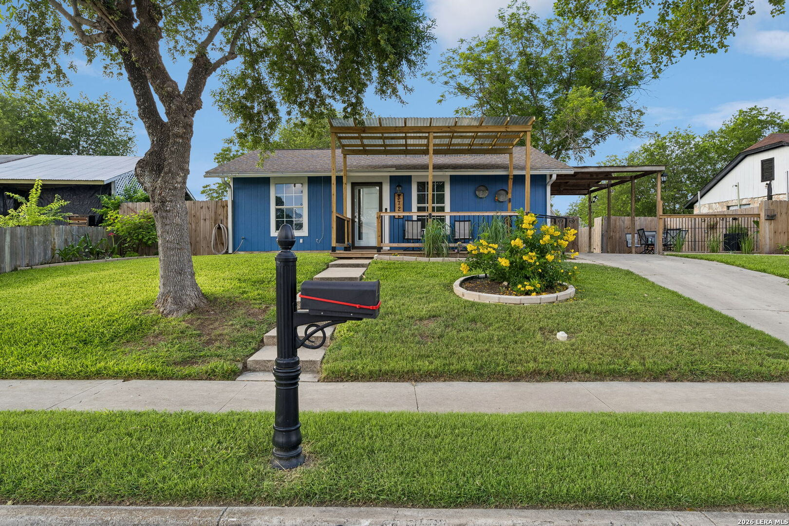 8722 Dale Valley San Antonio TX 78227