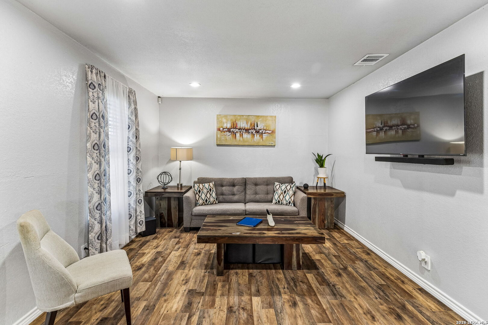 8722 Dale Valley San Antonio TX 78227