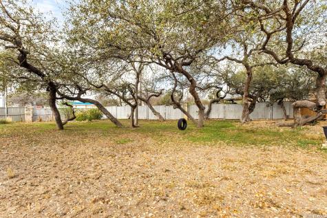 2854 Lakehills San Antonio TX 78251